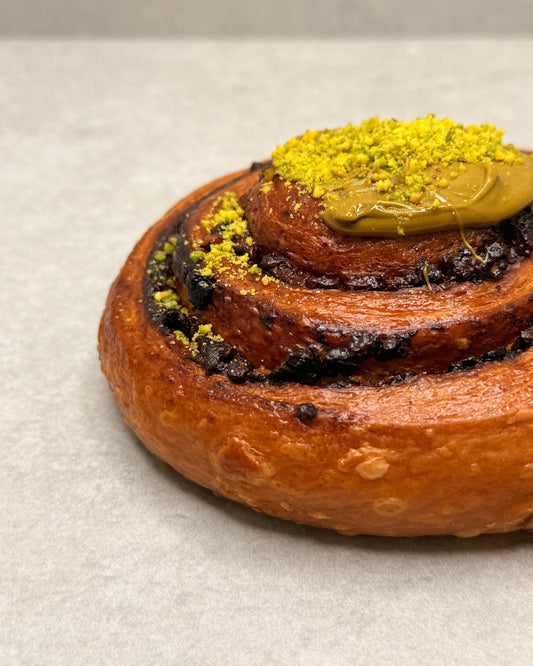 Pistachio Snail